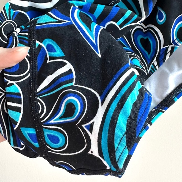 TYR Durafast Floral Blue and Black One Piece Swimsuit, Size 34 S - Picture 13 of 16